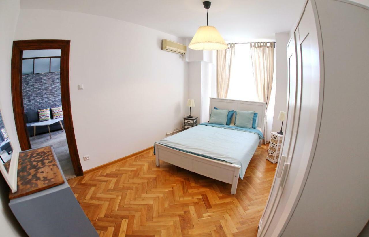 Color Apartments Blanari Street Bucharest Exterior photo